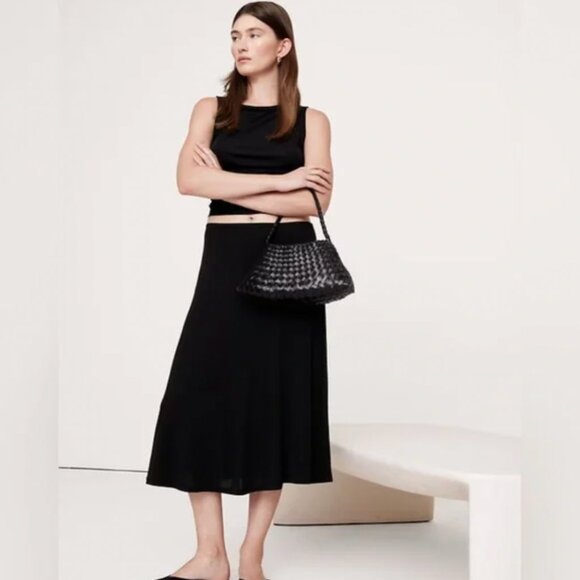 NWT Banana Republic Crepe Knit Midi Skirt (please read description) - Picture 3 of 8